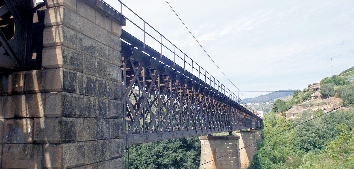 Ponte da Sermenha na Linha do Douro