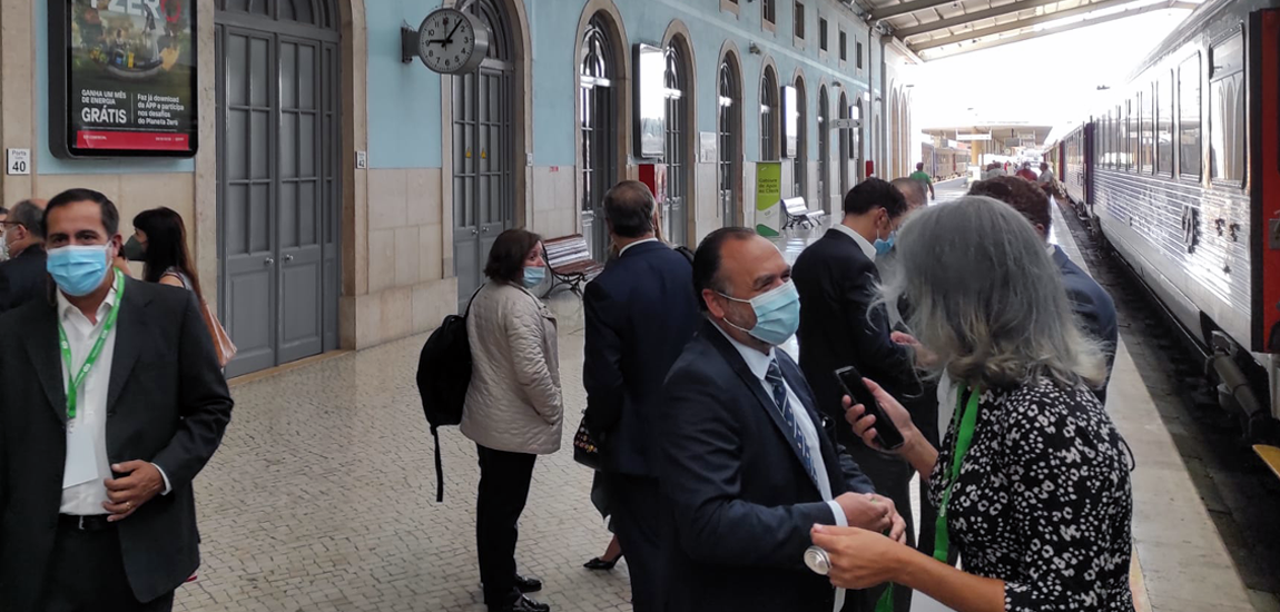 Partida do comboio de Santa Apolónia