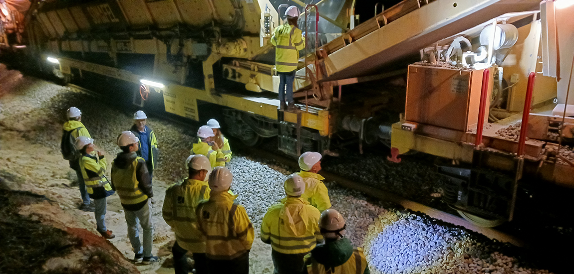 Alunos da 1ª Pós-Graduação em Engenharia Ferroviária do ISEL visitam trabalhos de modernização da Linha de Sines