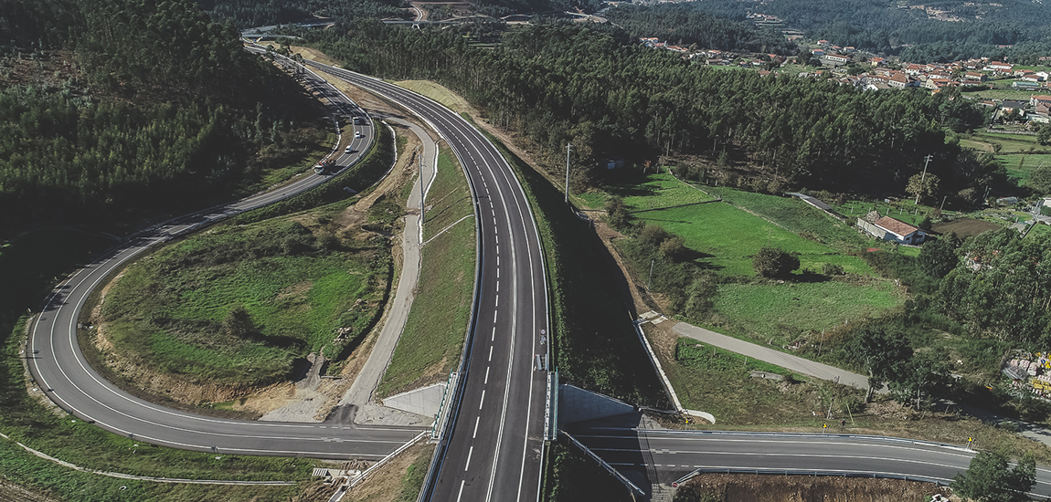 Abertura ao tráfego da nova ligação rodoviária do Parque de Negócios de Escariz à A32, no concelho de Arouca