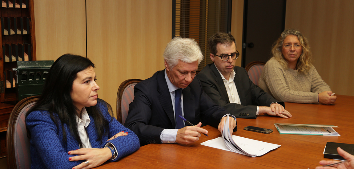 Assinatura do contrato para a instalação de uma Residência Universitária na Estação de Santa Apolónia