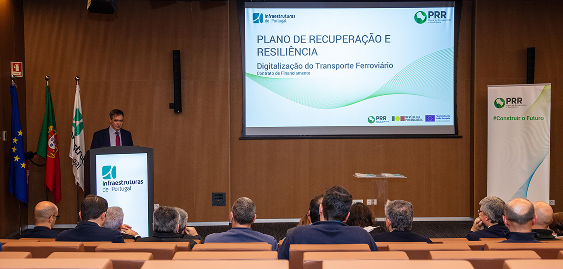 Fernando Alfaiate, Presidente da Estrutura de Missão do PRR, discursa no evento - Foto 2