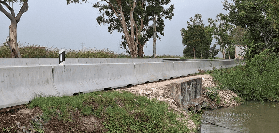 EN10 com nova Passagem Hidráulica sobre a Vala do Toiro