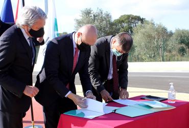 Assinatura de protocolo entre a Infraestruturas de Portugal e a O.J.E. Logistics – Entroncamento