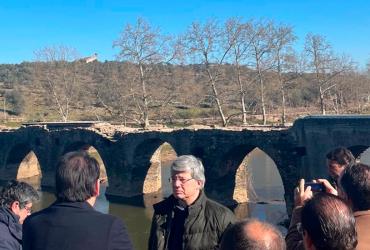 Presidente da Infraestruturas de Portugal reúne com Presidente da Câmara Municipal de Fronteira