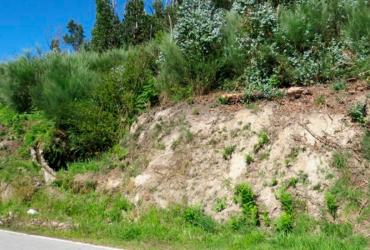 Consignação da empreitada de estabilização de taludes na ER228, em Vouzela