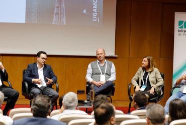 IP recebe a Associação da Indústria Ferroviária Espanhola.