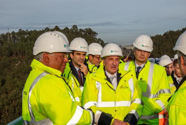 Primeiro-Ministro visita a Obra da Variante à EN14