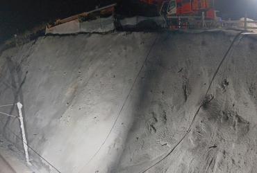 Fotografia 3: Intervenção noturna nos taludes da Linha do Douro