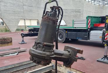 Retirada a bomba de extração de águas no Apeadeiro de Espinho