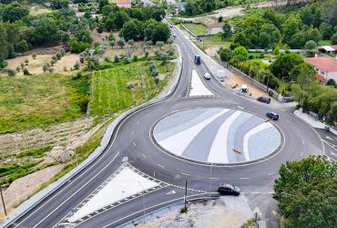 Imagem n.º 1 dos acessos às Zonas Industriais pela EN229