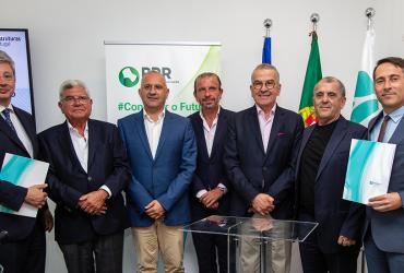 Fotografia da sessão da Consignação da obra do IP8