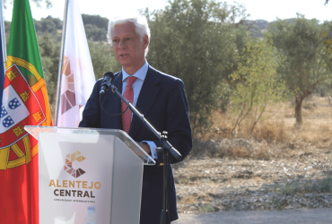 Fotografia 2 - Nuno Neves, Vogal da IPP, discursa no evento