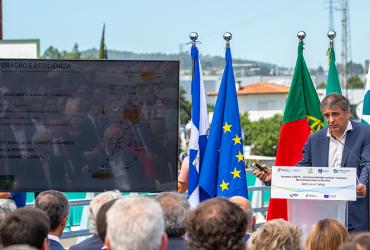 Carlos Fernandes, Vice-Presidente da IP, a apresentar a obra de ligação entre Trofa e Santana e do reforço com nova ponte e Variante à EN14