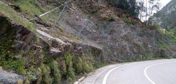 Finalizada a instalação de barreira de proteção na EN342