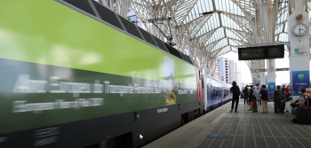 Todos a Bordo na Viagem que Liga a Europa